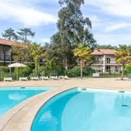 Apartment T3 Familial A Avec Piscine Et Parking - Fr-1-239-1103